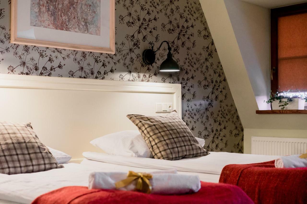 Zielona Brama Hotel Пшевиц Екстериор снимка