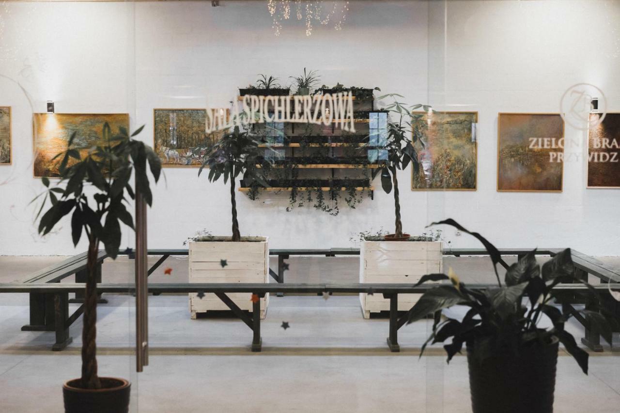 Zielona Brama Hotel Пшевиц Екстериор снимка